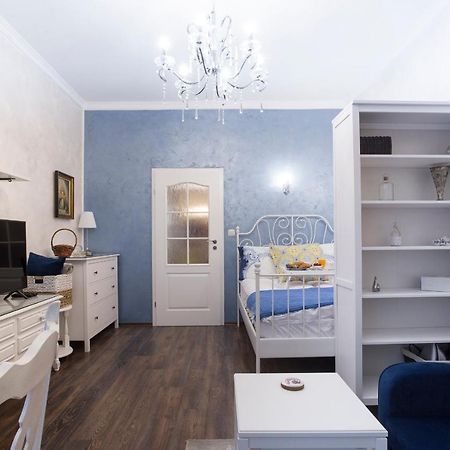 Top Center Designer Studio 1 Minute To Ndk&Vitosha By Flat Mаnager София Экстерьер фото