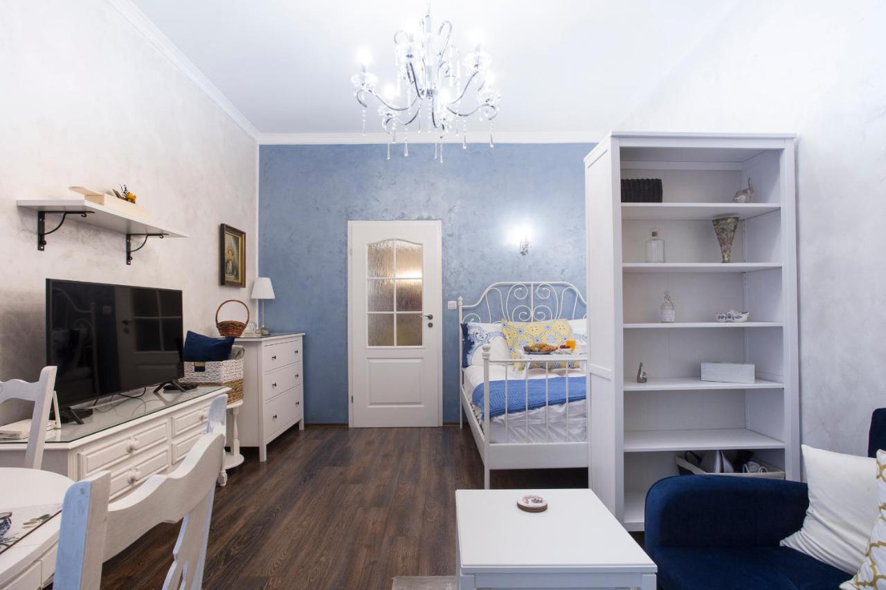 Top Center Designer Studio 1 Minute To Ndk&Vitosha By Flat Mаnager София Экстерьер фото
