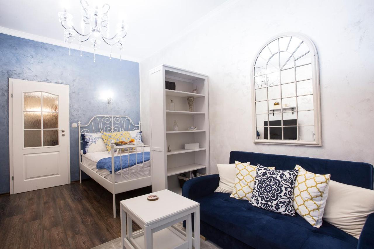 Top Center Designer Studio 1 Minute To Ndk&Vitosha By Flat Mаnager София Экстерьер фото